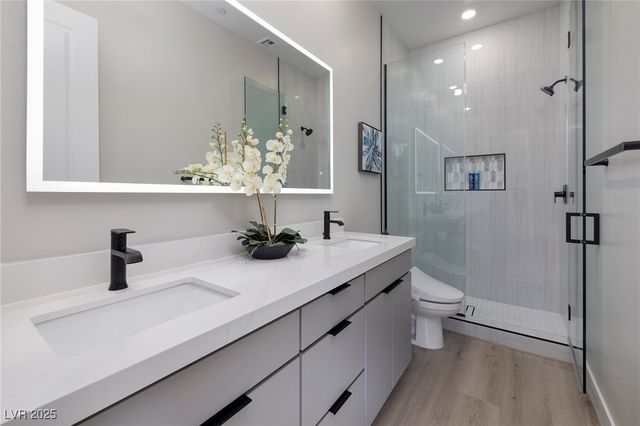 351 Tigullio Avenue, Henderson, NV 89011