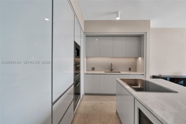 18975 Collins Ave 903, Sunny Isles Beach, FL 33160