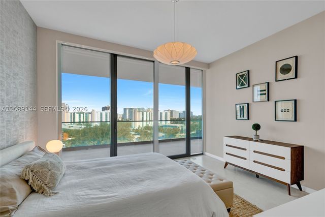 18975 Collins Ave 903, Sunny Isles Beach, FL 33160