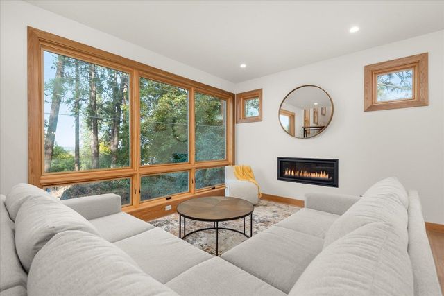 1417 S Ivory St, Spokane, WA 99203