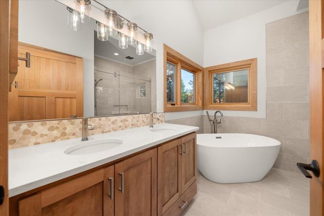 1417 S Ivory St, Spokane, WA 99203