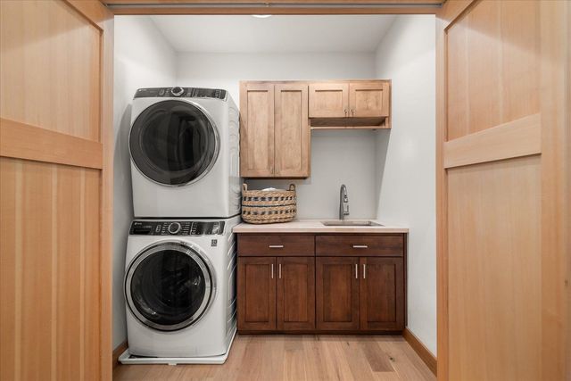 1417 S Ivory St, Spokane, WA 99203