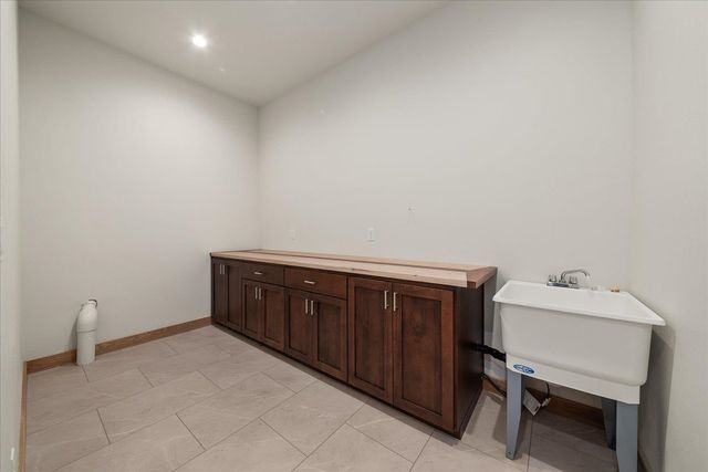 1417 S Ivory St, Spokane, WA 99203