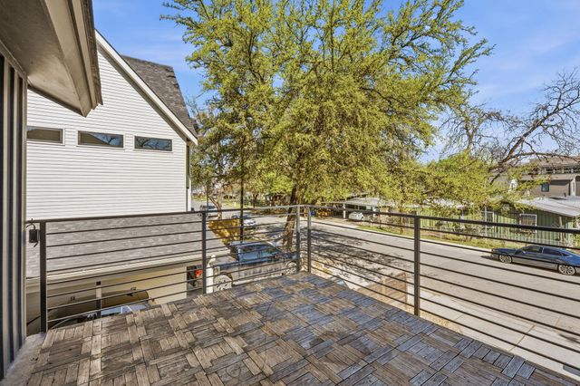 2921 Lyons RD 1, Austin, TX 78702