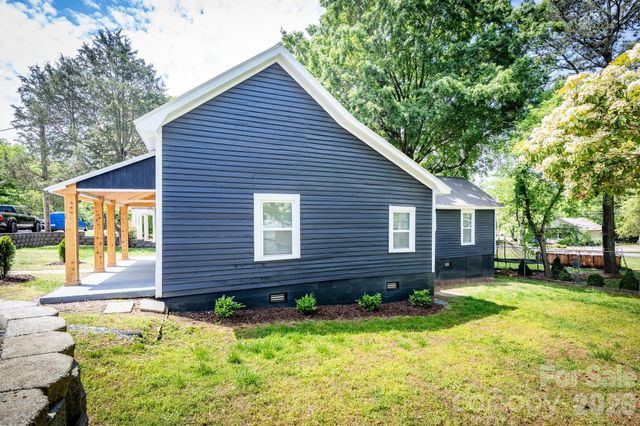 19513 Meridian Street, Cornelius, NC 28031