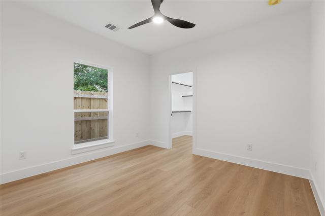 4503 Jamaica Street, Dallas, TX 75210