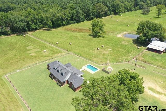 1303 CR 2314, Pittsburg, TX 75686