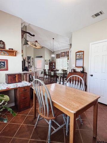 1303 CR 2314, Pittsburg, TX 75686