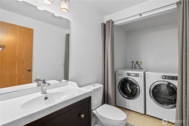 24814 SE 145th Lane, Kent, WA 98042