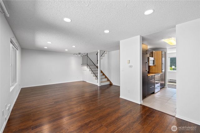 24814 SE 145th Lane, Kent, WA 98042