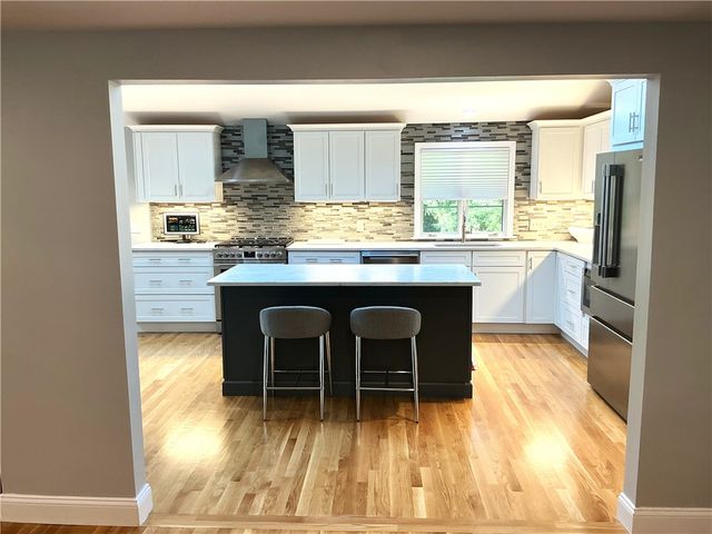 132 Timberline Road, Warwick, RI 02886