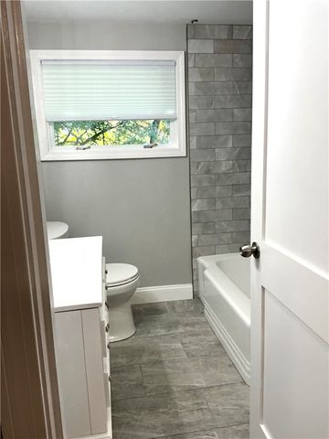 132 Timberline Road, Warwick, RI 02886