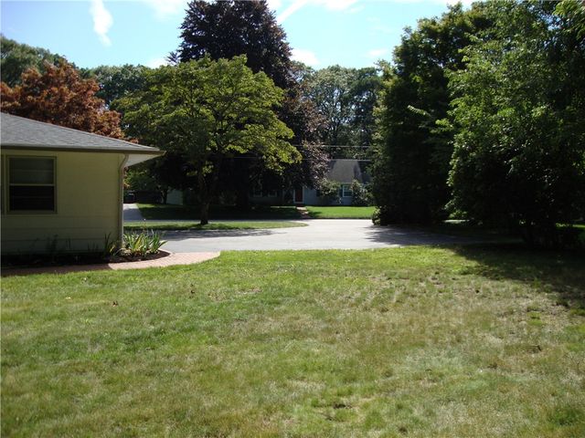 132 Timberline Road, Warwick, RI 02886
