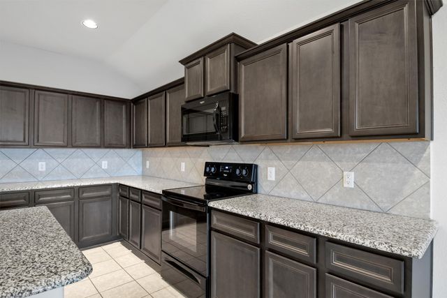 5100 Royal Springs Drive, Forney, TX 75126