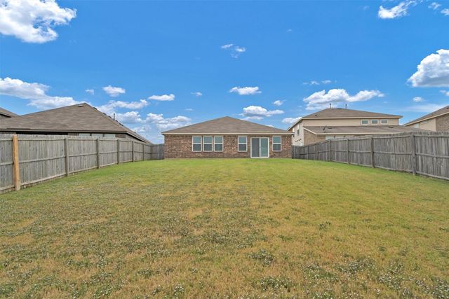 5100 Royal Springs Drive, Forney, TX 75126