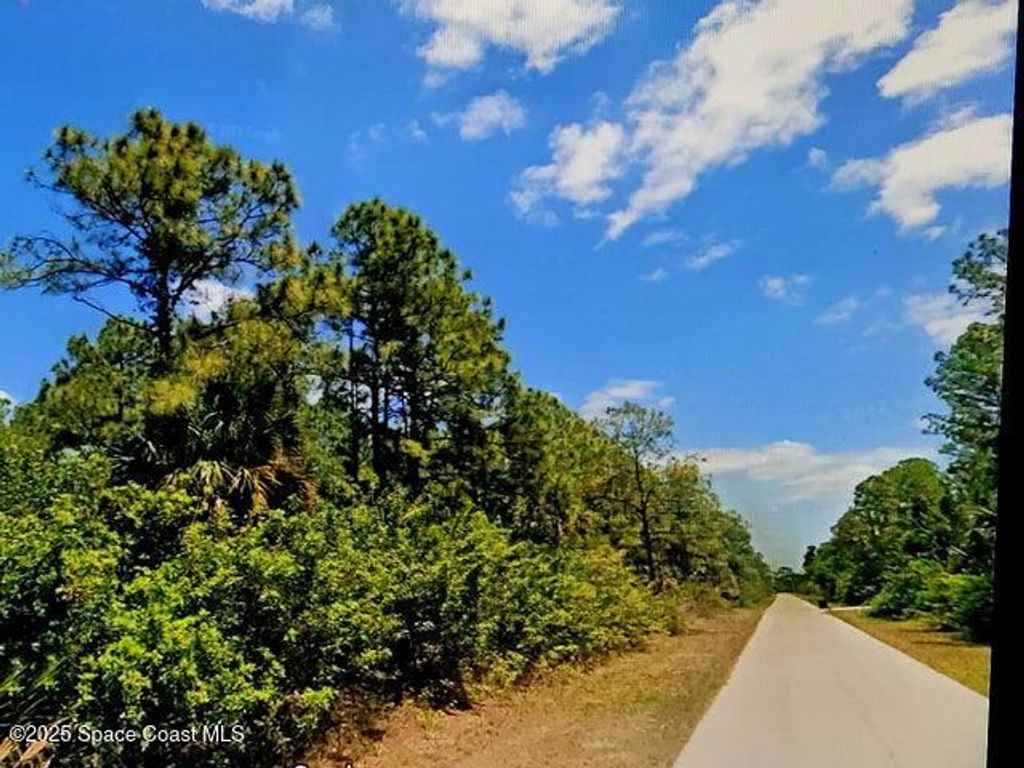 3212 48th Street W, Lehigh Acres, FL 33971