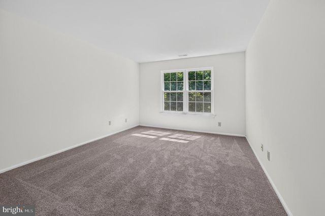 2706-B HEATHERSTONE CT, Mount Laurel, NJ 08054