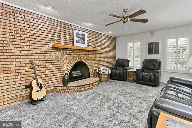 11166 DEUAUGHN CT, Fairfax Station, VA 22039