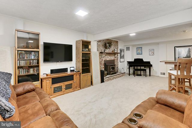 11166 DEUAUGHN CT, Fairfax Station, VA 22039