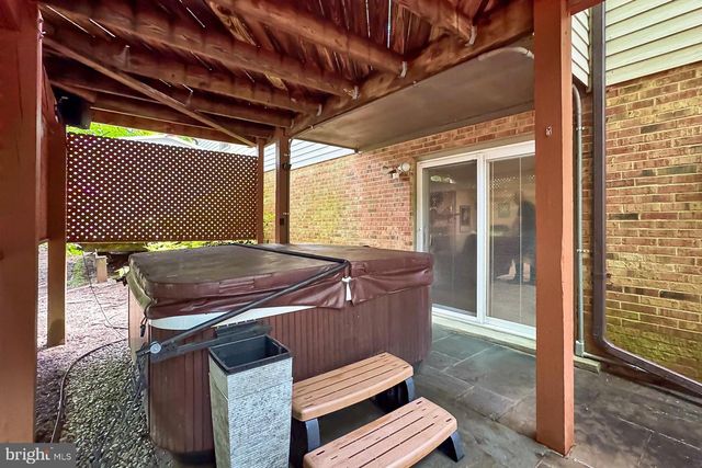 11166 DEUAUGHN CT, Fairfax Station, VA 22039