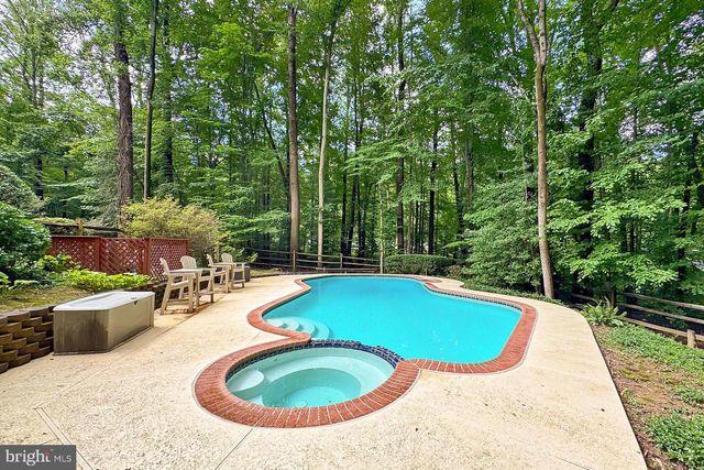 11166 DEUAUGHN CT, Fairfax Station, VA 22039