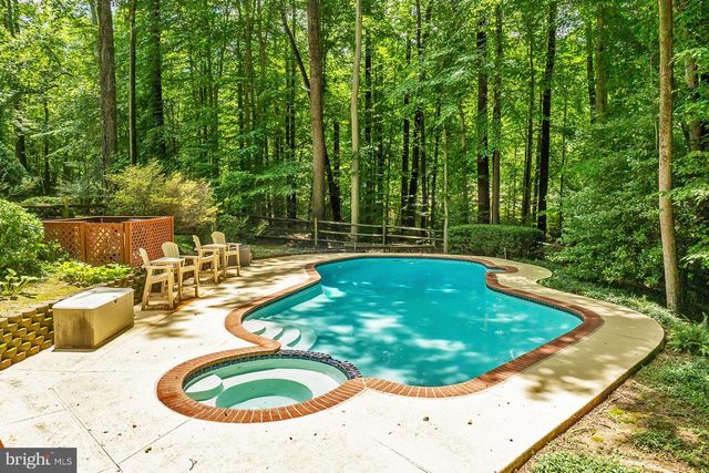 11166 DEUAUGHN CT, Fairfax Station, VA 22039