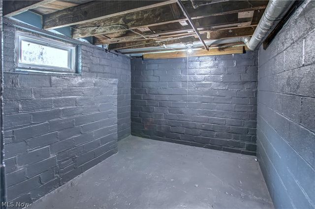 3211 W 116th Street, Cleveland, OH 44111