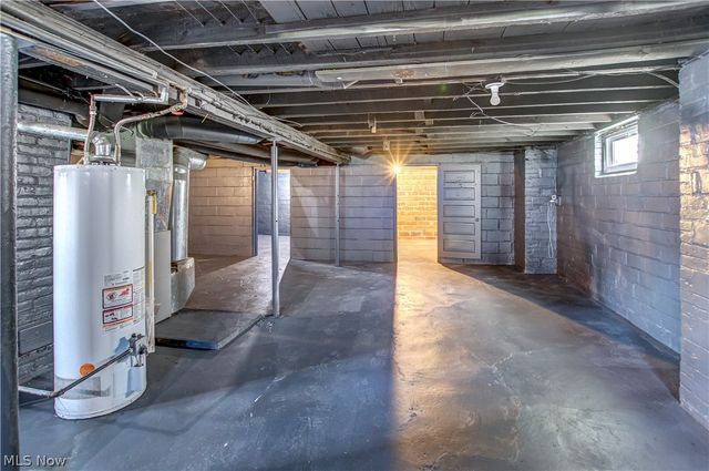 3211 W 116th Street, Cleveland, OH 44111