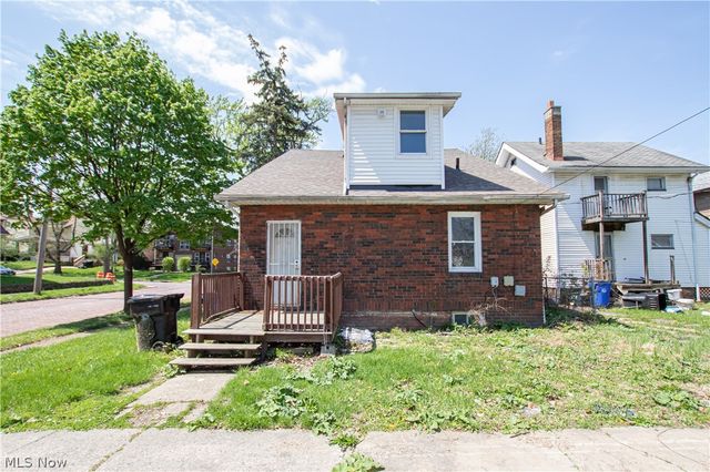 3211 W 116th Street, Cleveland, OH 44111