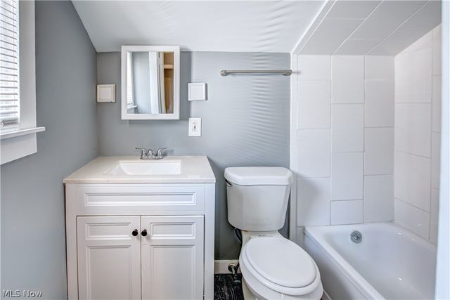 3211 W 116th Street, Cleveland, OH 44111