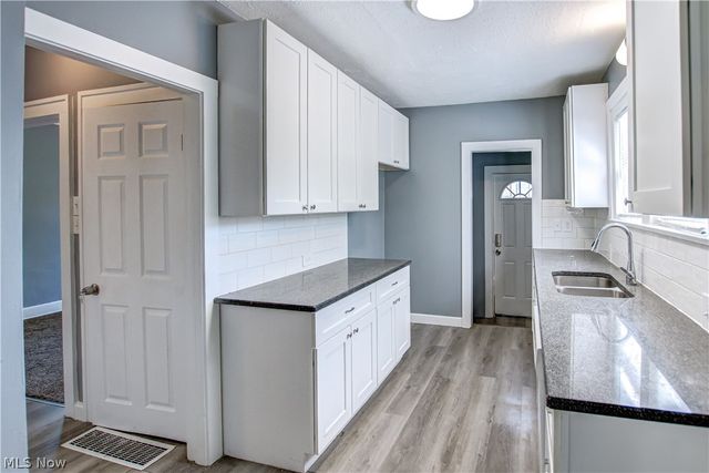 3211 W 116th Street, Cleveland, OH 44111