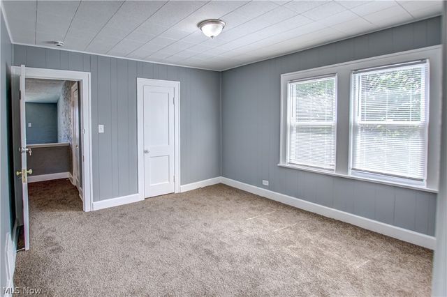 3211 W 116th Street, Cleveland, OH 44111