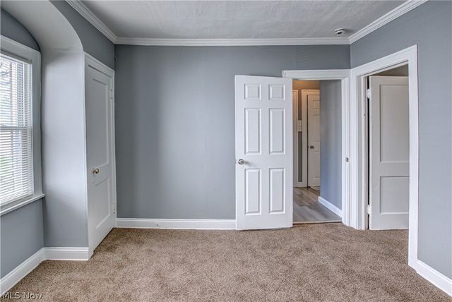 3211 W 116th Street, Cleveland, OH 44111