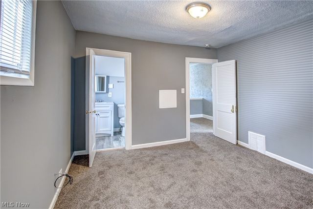 3211 W 116th Street, Cleveland, OH 44111