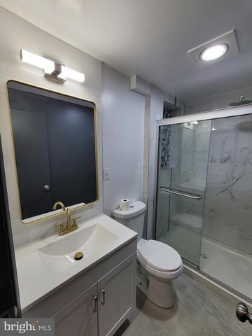 2502 FEDERAL ST, Philadelphia, PA 19146