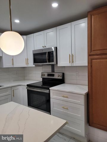 2502 FEDERAL ST, Philadelphia, PA 19146