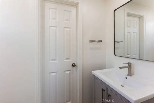14916 Ryan, Sylmar, CA 91342
