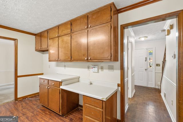 2940 Flintrock Way, Snellville, GA 30078