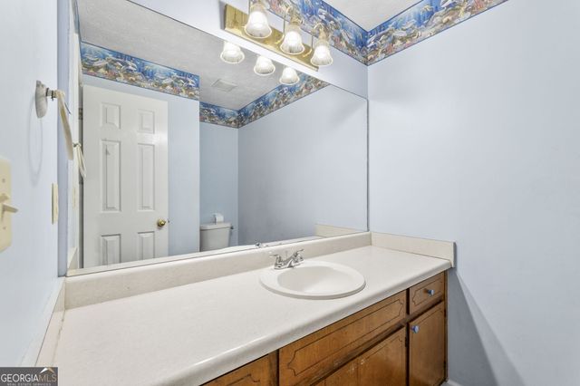 2940 Flintrock Way, Snellville, GA 30078