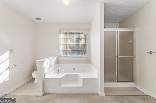 2940 Flintrock Way, Snellville, GA 30078