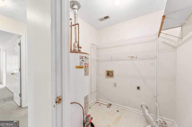 2940 Flintrock Way, Snellville, GA 30078