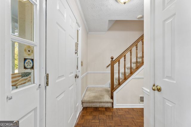 2940 Flintrock Way, Snellville, GA 30078