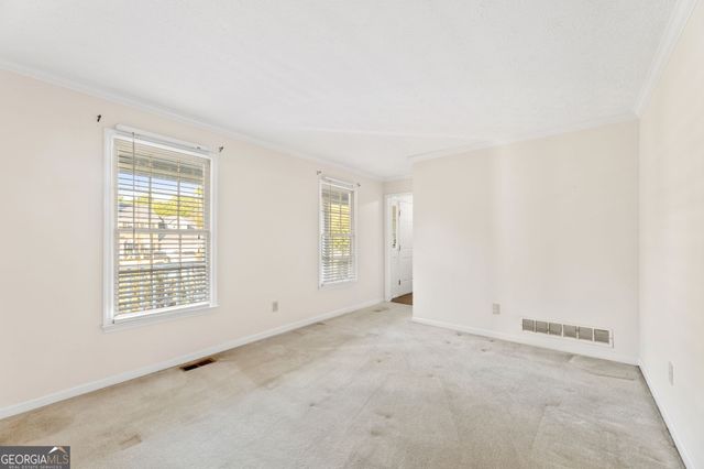 2940 Flintrock Way, Snellville, GA 30078