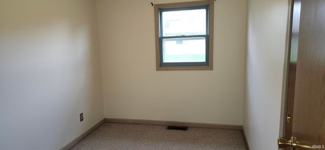 53515 County Road 5, Elkhart, IN 46514