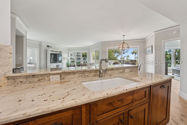 63 Ocean Ln Apt 2117, Hilton Head Island, SC 29928