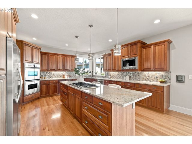 2966 W 2ND St, Washougal, WA 98671