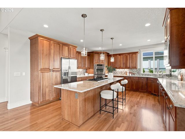 2966 W 2ND St, Washougal, WA 98671
