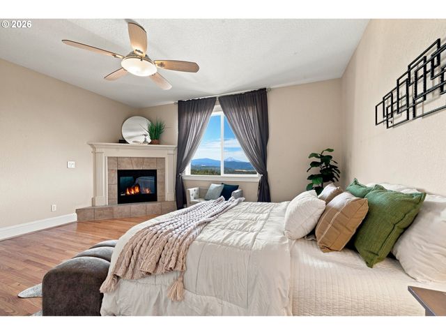 2966 W 2ND St, Washougal, WA 98671