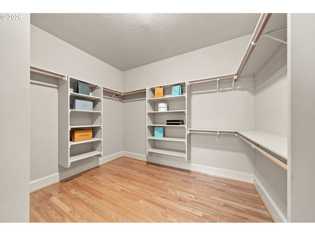 2966 W 2ND St, Washougal, WA 98671