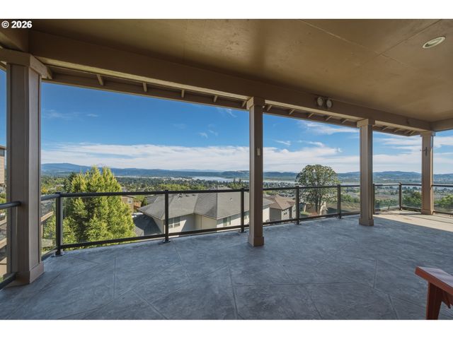 2966 W 2ND St, Washougal, WA 98671